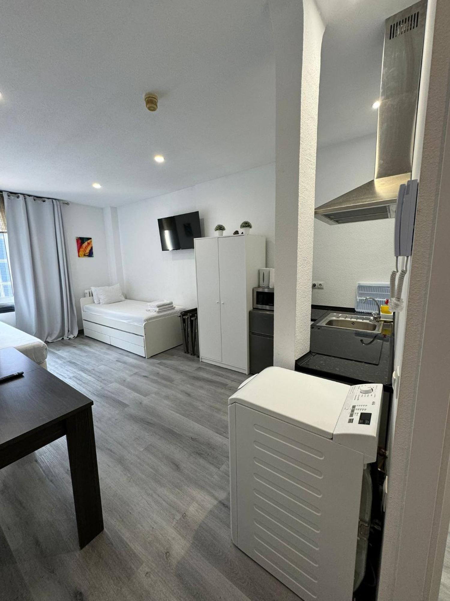 Estudio En Callao, 4 Personas مدريد المظهر الخارجي الصورة
